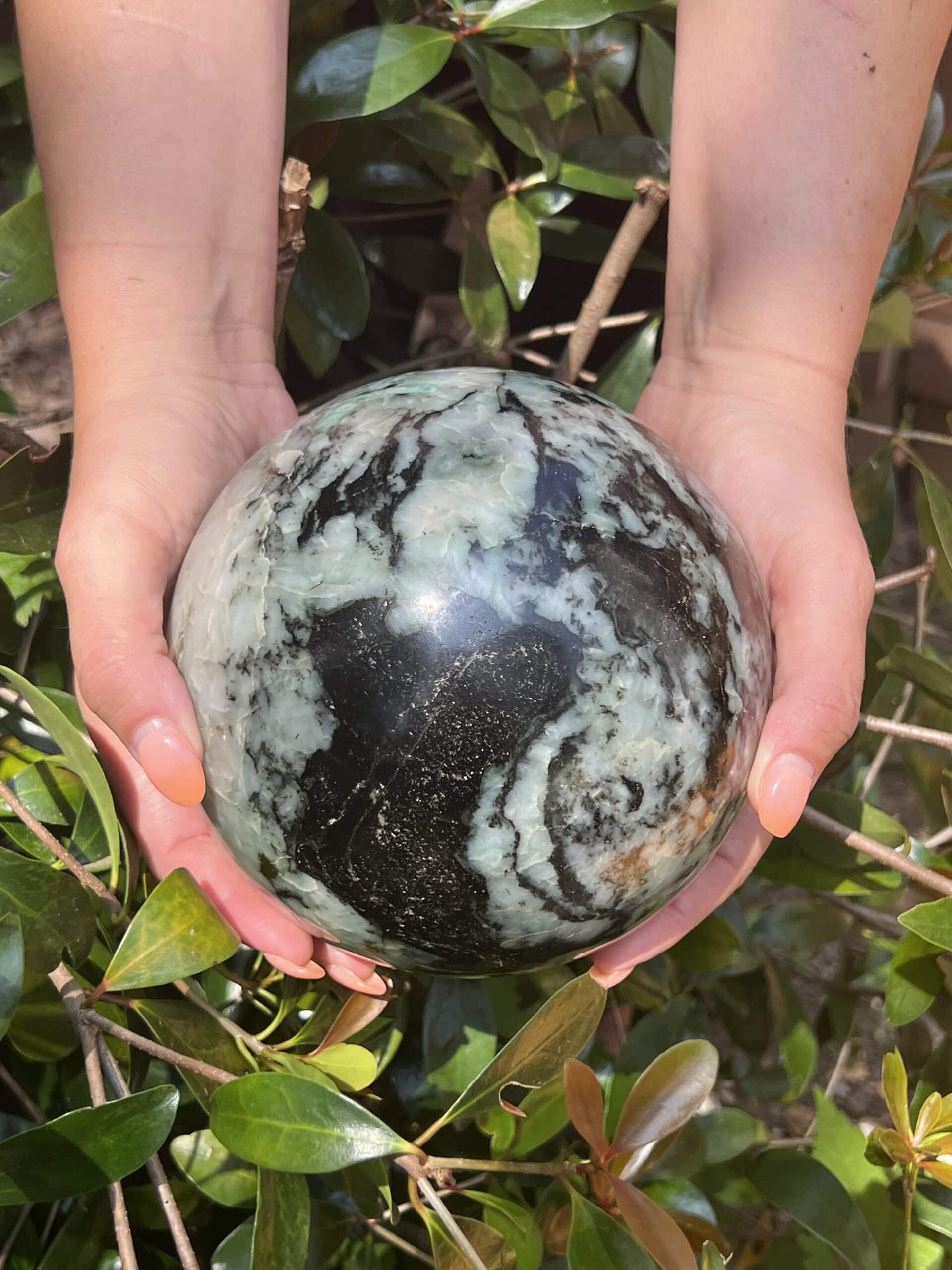 XXL Emerald Sphere (Brazil) Extremely RARE (Old Stock)